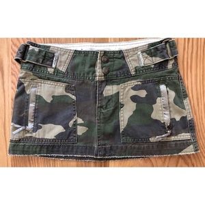 Abercrombie 00 Camo Mini Skirt